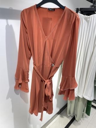 Vestido cruzado naranja