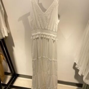 Vestido plisado blanco