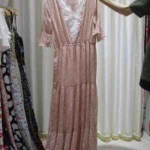 Vestido largo plisado rosado