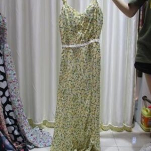 Vestido largo verde con estampado