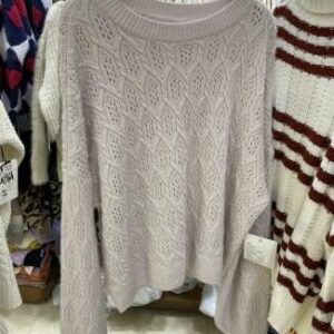 Sweater de punto en relieve gris claro