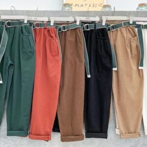 Pantalón jogger en colores sólidos