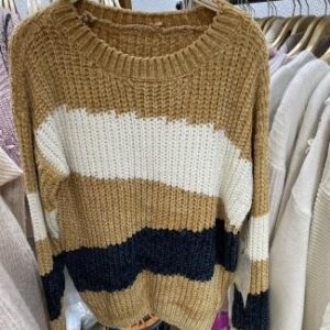 Sweater rayado en bloques cálidos