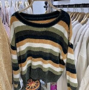 Sweater multirayas clásicas